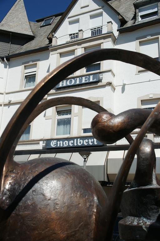 Hotel Engelbert 이제를론 외부 사진