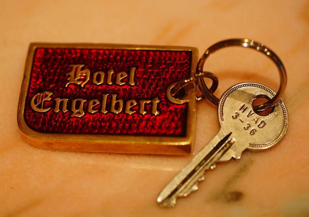Hotel Engelbert 이제를론 외부 사진